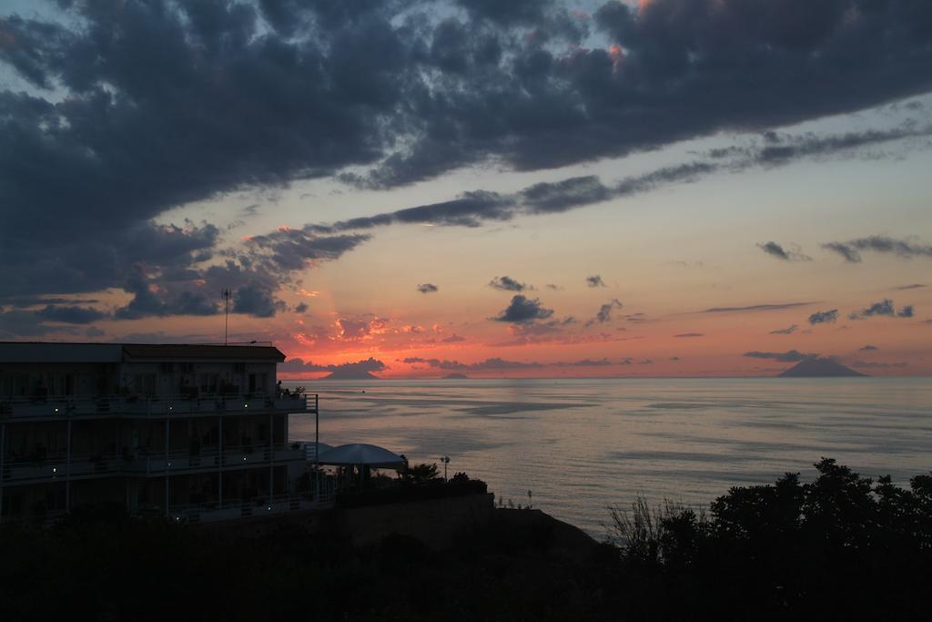 Hotel Valemare Tropea Exteriér fotografie